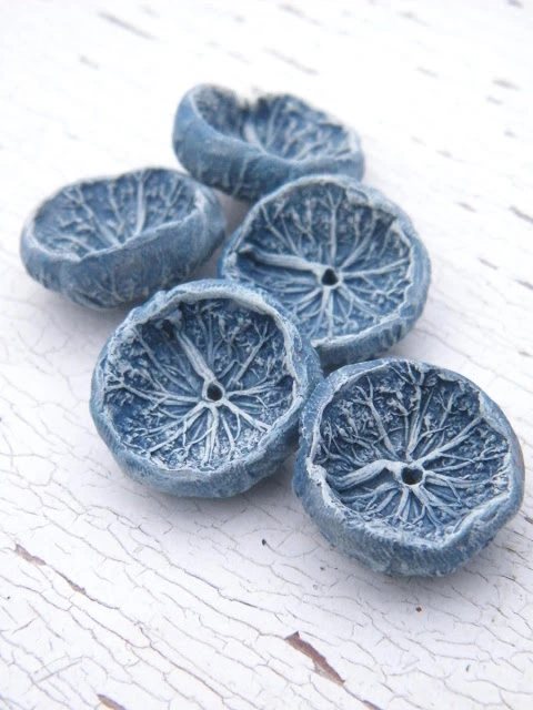 Love this “inside out” flower bead